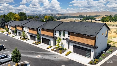 10784 W Freestyle Ln, Eagle, ID 83714 - photo 6