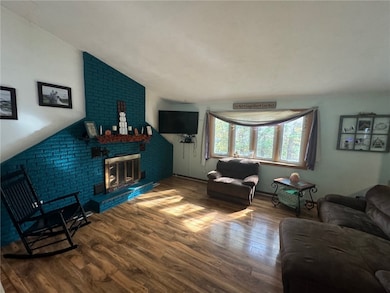 7 Adams Dr, Coventry, RI 02816 - photo 4