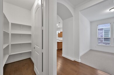 536 Nokota Dr, the Woodlands, TX 77354 - photo 6