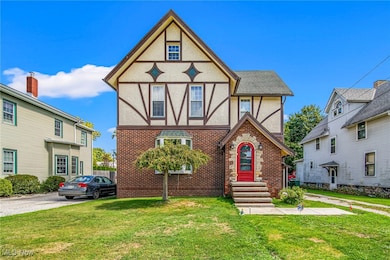 165 S Eagle St, Geneva, OH 44041 - photo 2