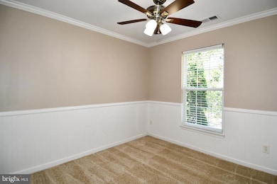 11743 Barrows Ln, Woodbridge, VA 22192 - photo 2