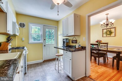 6110 Mount Ridge Rd, Catonsville, MD 21228 - photo 6