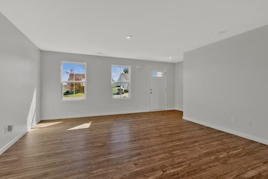 2023 Brokeshire Dr, White House, TN 37188 - photo 6