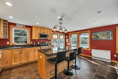 117 E Huntress Pond Rd, Barnstead, NH 03225 - photo 2