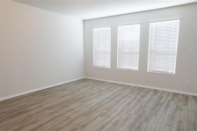 3205 Sonoma Trail, Ennis, TX 75119 - photo 6