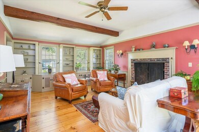 05-Living Room