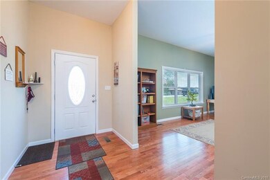 Large bright entry way to welcome you home
