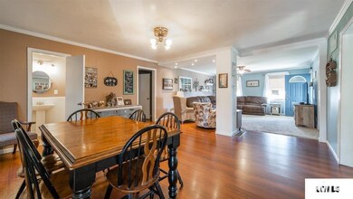 503 N Logan St, Lincoln, IL 62656 - photo 5