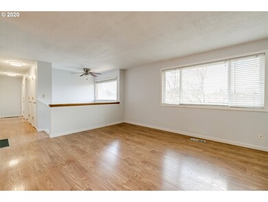 1685 Long Island Dr, Eugene, OR 97401 - photo 3