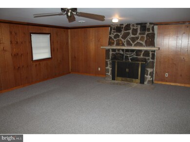 22 Foxchase Rd, Southampton, NJ 08088 - photo 7