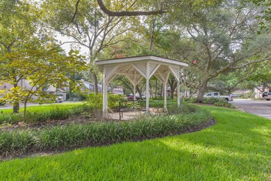 84 Legend Ln, Houston, TX 77024 - photo 3