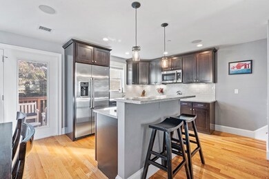 623 E 2nd St unit 2, Boston, MA 02127 - photo 3