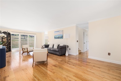 18 J h Dwyer Dr, Middletown, RI 02842 - photo 7