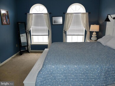 2150 Hidden Meadows Ave, Pennsburg, PA 18073 - photo 3