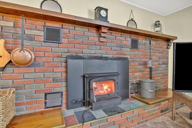 1038 Morgan Rd, West Springfield, MA 01089 - photo 4