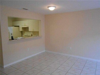 8374 SW 152nd Ave unit 53, Miami, FL 33193 - photo 4