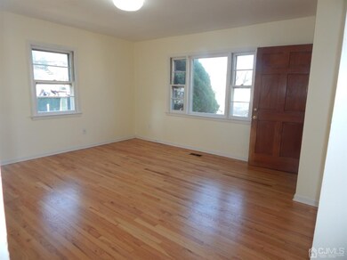 102 Wisteria St unit 1, Edison, NJ 08817 - photo 3