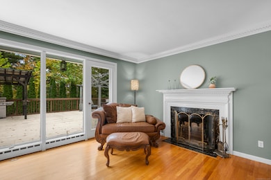 11 High Gate Ln, West Hartford, CT 06107 - photo 6