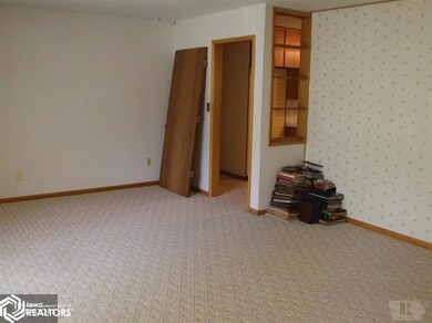 603 S Jackson St, Osceola, IA 50213 - photo 4