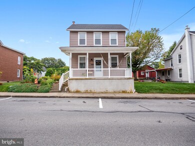 120 W 2nd St, Alburtis, PA 18011 - photo 2