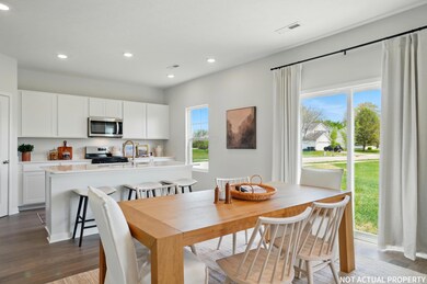 4 Model Kitchen Living