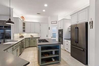 Bosch Refrigerator conveys with property.