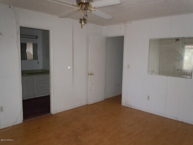 MASTER BEDROOM BATH