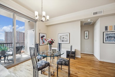 The Royalton at River Oaks unit 1004, Houston, TX 77019 - photo 7