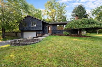 17159 Turkey Meadow Ln, Strongsville, OH 44136 - photo 2