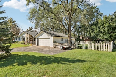 223 S Sherman St, Eagle, WI 53119 - photo 4