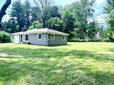 27 Colonial Ave, Easthampton, MA 01027 - photo 4