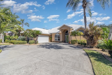 115 Island View Dr, Indian Harbour Beach, FL 32937 - photo 2