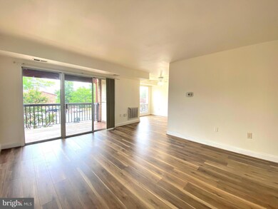 206 Park Terrace Ct SE unit 37, Vienna, VA 22180 - photo 7