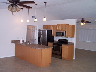 6412 Pleasant 005