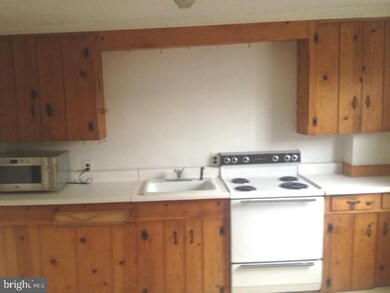 1 Breakneck Rd unit 4, Medford, NJ 08055 - photo 5