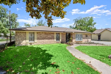 3231 Persimmon St, Houston, TX 77093 - photo 3