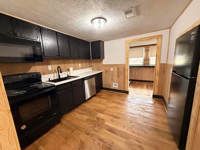 265 E Laurel Rd, London, KY 40741 - photo 4