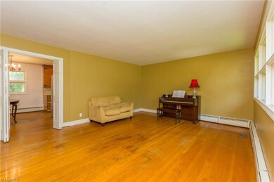 408 Kaye St, Archdale, NC 27263 - photo 5