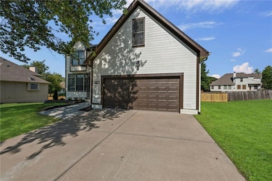 1508 Bridlewood Ln, Raymore, MO 64083 - photo 4