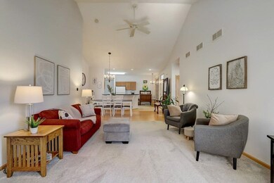 2838 Crinkle Root Dr, Fitchburg, WI 53711 - photo 6