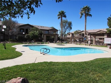 Community Pool & Spa