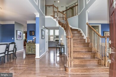 43046 Downfield St, Chantilly, VA 20152 - photo 2