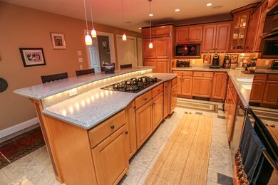 286 Londonderry Turnpike unit B, Hooksett, NH 03106 - photo 6