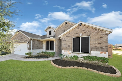 12102 Talmadge Reach Dr, Humble, TX 77346 - photo 2