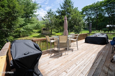 34 Glenwood Ln, the Hideout, PA 18436 - photo 2