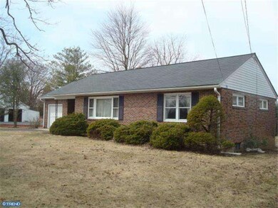 1207 Red Hill Rd, Red Hill, PA 18076 - photo 2