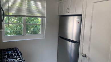 503 75th St unit 4, Miami Beach, FL 33141 - photo 7