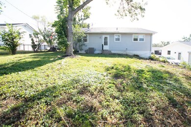 310 La Salle Dr SW, Cedar Rapids, IA 52404 - photo 6