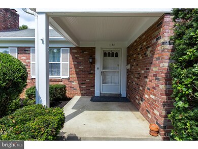 1123 Olive St, Coatesville, PA 19320 - photo 2