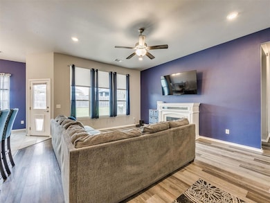 809 Firefork Ave, Yukon, OK 73099 - photo 7